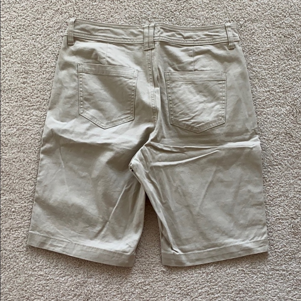 Lee Classic Fit Shorts - Picture 2 of 7